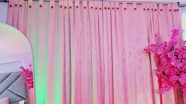 Elith noa online show from January 2026 08:58:01 PM