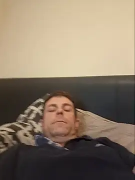 steb1980 online show from April 2026 02:36:02 PM