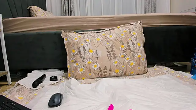 wowsquirtx online show from February 2025 06:37:01 AM