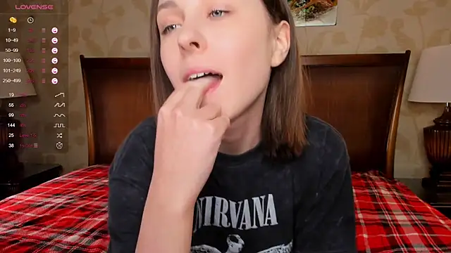 Snapshot of GemmaHanly chatting on December 2024 06:16:01 PM GemmaHanly online show from December 2024 06:16:01 PM