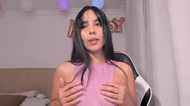  miaquevedo  online show from July 2026 09:12:01 PM