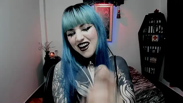 DimmuandDarkness online show from April 2026 06:18:02 AM