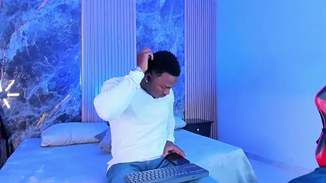 Troykhalil online show from October 2025 09:21:01 PM