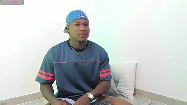 Troykhalil online show from November 2025 09:24:01 PM