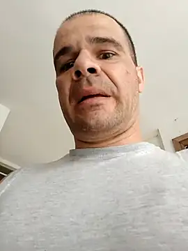 LEIRIS Y FRED 01 online show from February 2026 03:49:02 PM