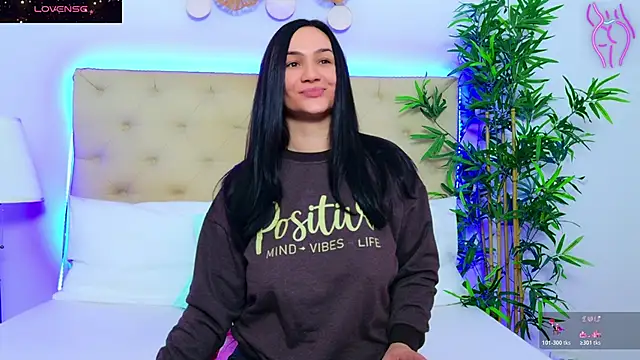 DaliyaArabian online show from November 2025 11:29:01 AM