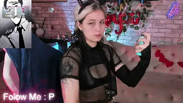 Alex Howell online show from February 2025 08:53:02 PM