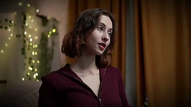 Snapshot of Devilina_V chatting on March 2025 05:27:02 PM Devilina V online show from March 2025 05:27:02 PM