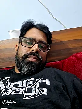 Snapshot of bewolf_17 chatting on December 2024 10:54:01 AM bewolf 17 online show from December 2024 10:54:01 AM