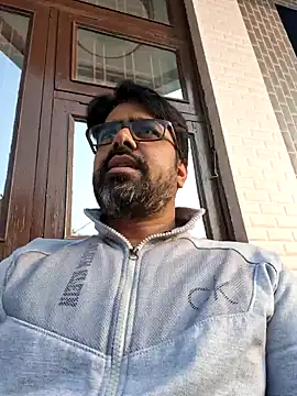 Snapshot of bewolf_17 chatting on January 2025 10:50:01 AM bewolf 17 online show from January 2025 10:50:01 AM