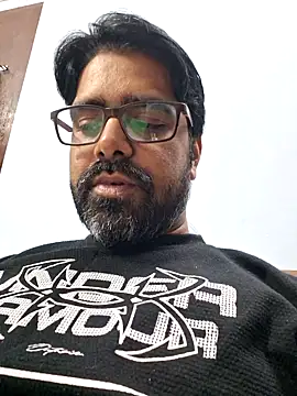 Snapshot of bewolf_17 chatting on January 2025 10:34:02 AM bewolf 17 online show from January 2025 10:34:02 AM