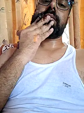 Snapshot of bewolf_17 chatting on October 2025 06:54:01 AM bewolf 17 online show from October 2025 06:54:01 AM