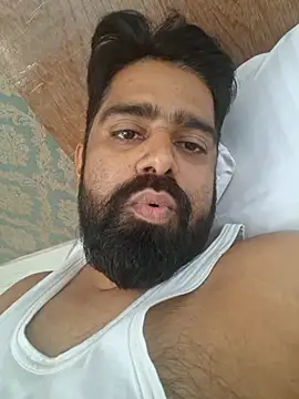 Snapshot of bewolf_17 chatting on October 2025 09:21:01 AM bewolf 17 online show from October 2025 09:21:01 AM