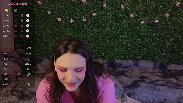 EkaterinaUpple online show from February 2026 04:12:02 PM