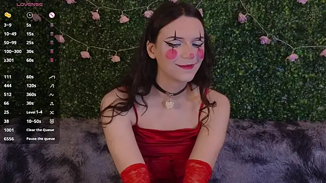 EkaterinaUpple online show from April 2026 04:54:02 PM