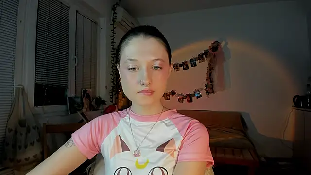 Snapshot of Jenny_darling_love chatting on March 2025 10:07:02 PM Jenny darling love online show from March 2025 10:07:02 PM