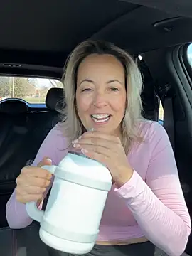 Cherry-red-xo online show from March 2026 05:19:01 PM