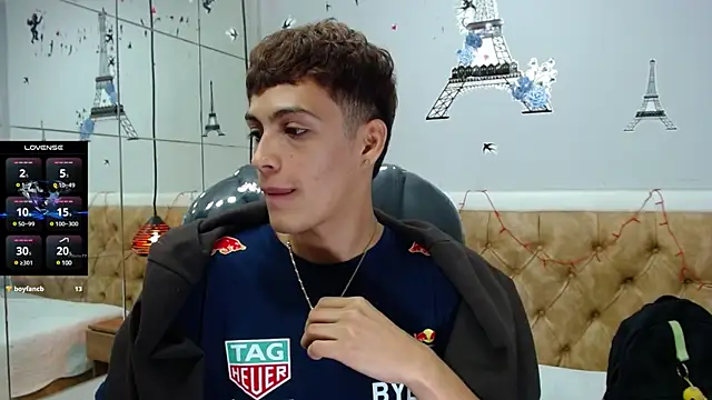 Snapshot of SkinnyBoy_ chatting on March 2025 03:27:02 PM SkinnyBoy online show from March 2025 03:27:02 PM