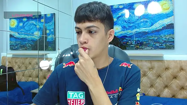 Snapshot of SkinnyBoy_ chatting on November 2025 12:26:01 PM SkinnyBoy online show from November 2025 12:26:01 PM