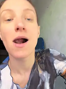 UmaTruewoman online show from November 2025 07:09:01 AM