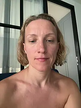 UmaTruewoman online show from April 2026 12:22:02 AM