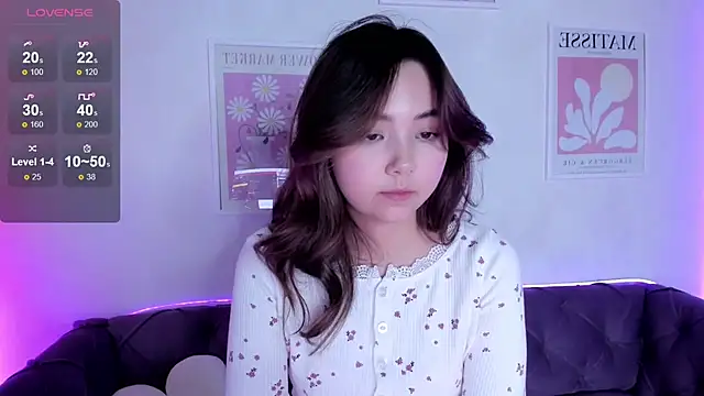 Snapshot of Fluffy_Rose chatting on February 2025 12:16:01 PM Fluffy Rose online show from February 2025 12:16:01 PM