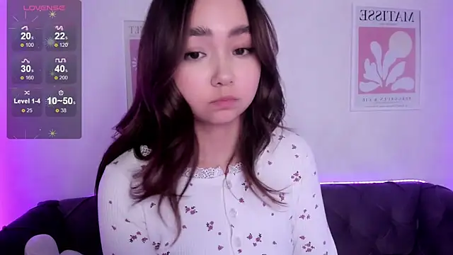 Snapshot of Fluffy_Rose chatting on February 2025 11:41:01 AM Fluffy Rose online show from February 2025 11:41:01 AM