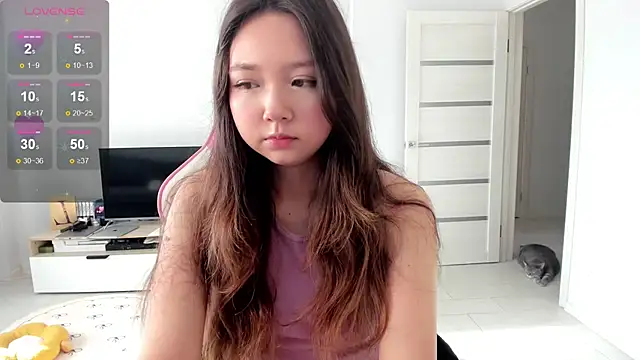 Fluffy Rose online show from June 2026 01:06:01 AM