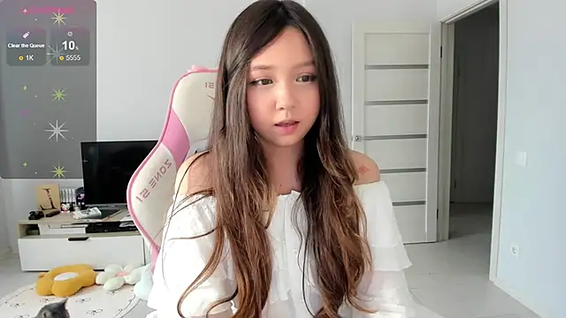 Fluffy Rose online show from June 2026 08:12:02 AM