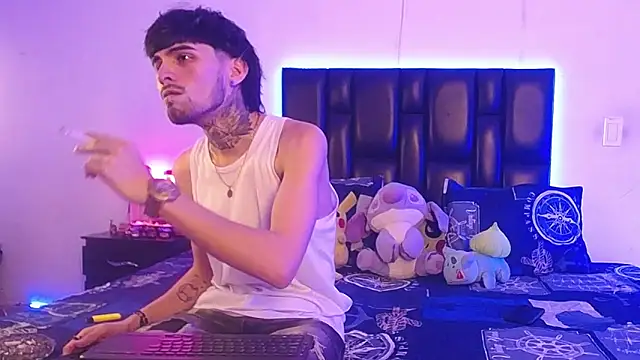 Brutal Sex Fucking online show from November 2025 10:33:02 PM