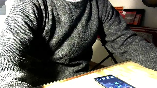 pikachu161616 online show from February 2025 04:36:02 PM