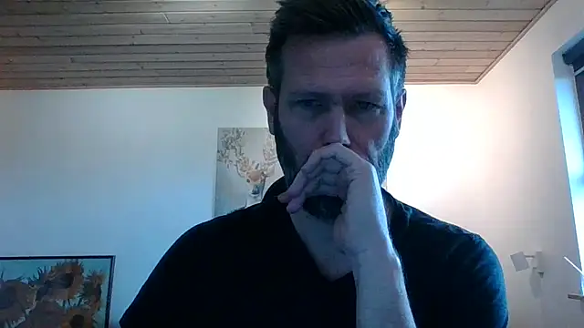 Snapshot of Gotta1 chatting on December 2024 11:29:01 AM Gotta1 online show from December 2024 11:29:01 AM