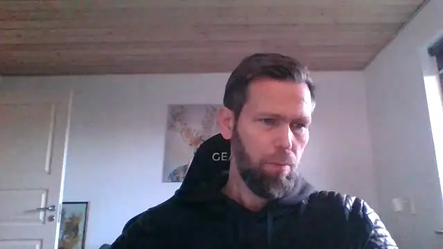 Snapshot of Gotta1 chatting on January 2025 02:08:01 PM Gotta1 online show from January 2025 02:08:01 PM