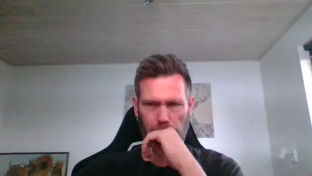 Snapshot of Gotta1 chatting on March 2025 04:44:02 PM Gotta1 online show from March 2025 04:44:02 PM