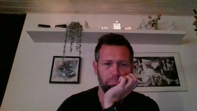 Snapshot of Gotta1 chatting on September 2025 09:49:02 PM Gotta1 online show from September 2025 09:49:02 PM