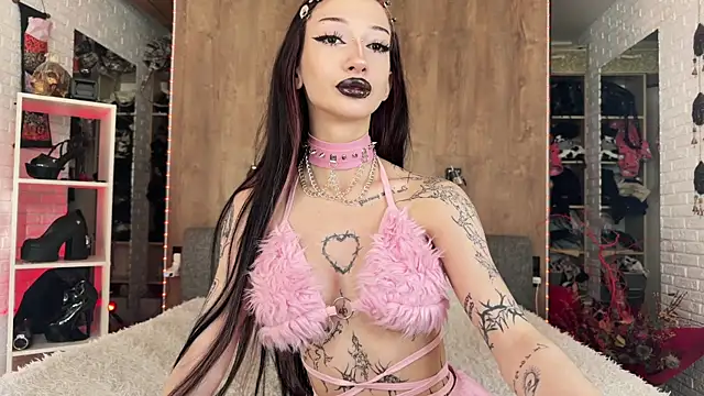 Marcellean online show from April 2026 04:28:01 AM