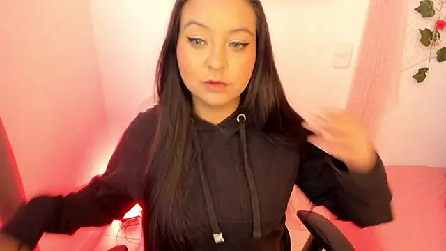 Snapshot of Sweet_Chloe06 chatting on January 2025 05:59:02 PM Sweet Chloe06 online show from January 2025 05:59:02 PM