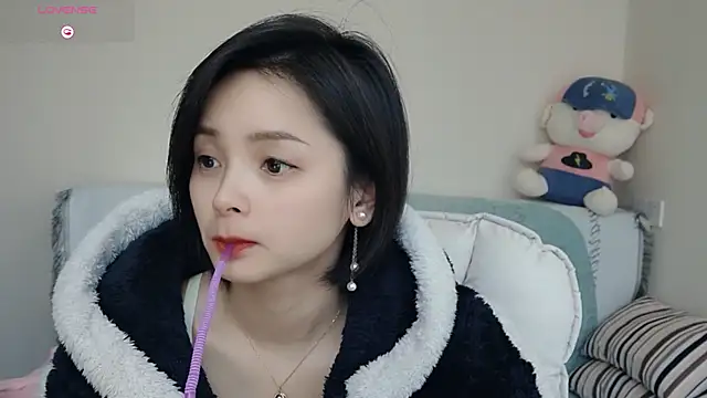 judy522 online show from January 2025 05:50:01 AM