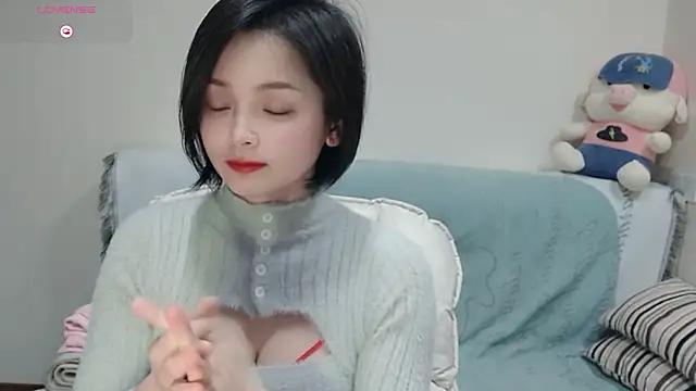 judy522 online show from January 2025 05:41:01 PM