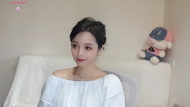 judy522 online show from October 2025 04:34:01 AM