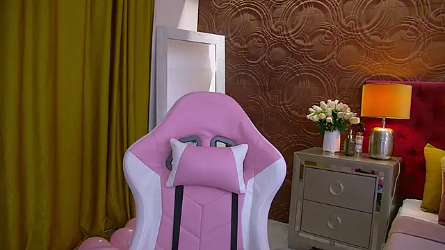 IrisMonn online show from December 2024 05:40:02 AM