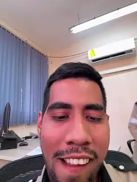 EnriquePersian197 online show from March 2025 06:53:02 PM