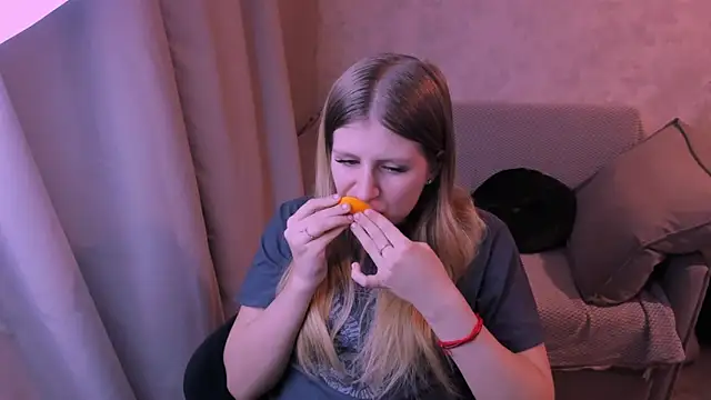 Snapshot of kirraa_ chatting on January 2025 07:24:01 PM kirraa  online show from January 2025 07:24:01 PM