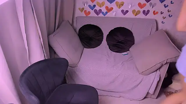 Snapshot of kirraa_ chatting on February 2025 07:08:02 PM kirraa  online show from February 2025 07:08:02 PM