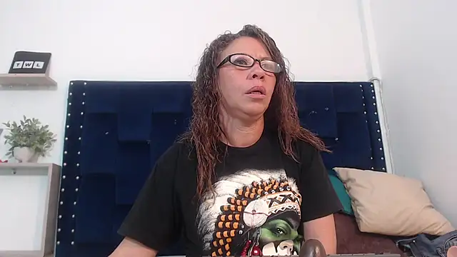 Snapshot of ARTEMIZA_LOVE_ chatting on February 2025 03:10:01 PM ARTEMIZA LOVE online show from February 2025 03:10:01 PM