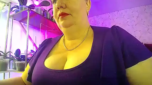  Sweet Woman online show from June 2026 07:23:01 AM