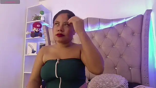 Sweet Orianaa online show from June 2026 06:02:01 PM