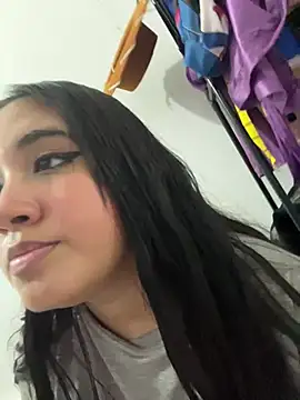 melyescobar online show from January 2025 03:12:01 PM