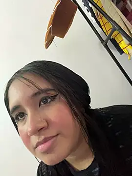 melyescobar online show from January 2025 12:10:01 PM