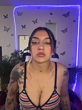 Lia-mitch online show from July 2026 06:54:02 PM